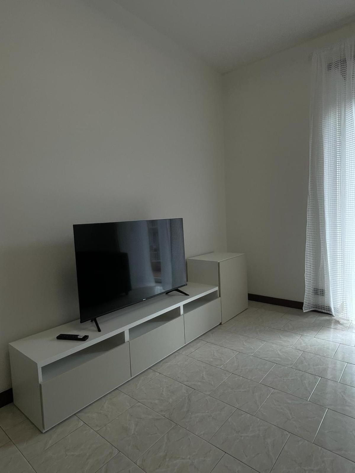 Tina41 Near Central Station,Isola,Corso Como,Piazza Gae Aulenti Милано Екстериор снимка