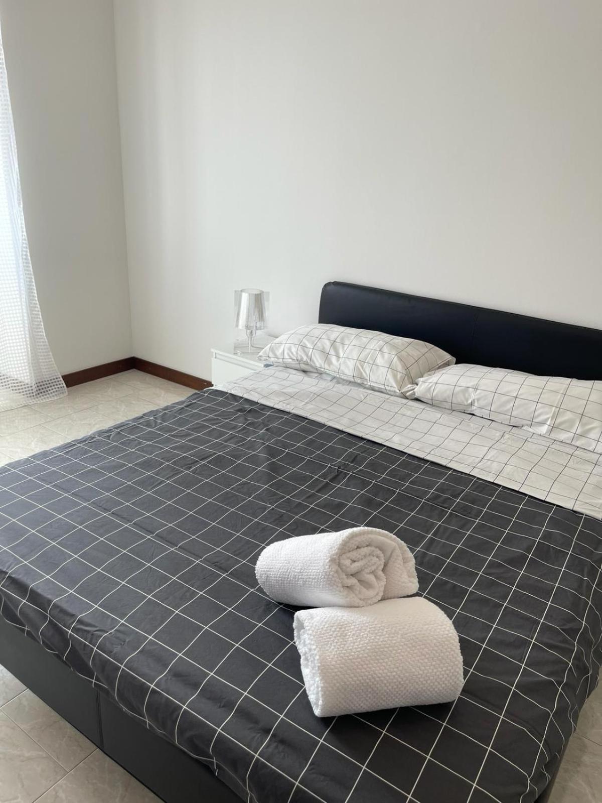 Tina41 Near Central Station,Isola,Corso Como,Piazza Gae Aulenti Милано Екстериор снимка