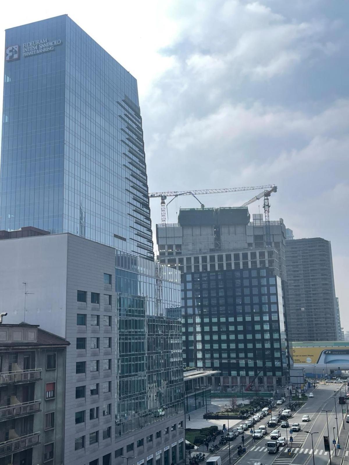 Tina41 Near Central Station,Isola,Corso Como,Piazza Gae Aulenti Милано Екстериор снимка